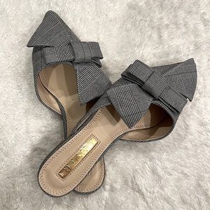 Liliana grey plaid flat slides. 7.5 Lightly used!